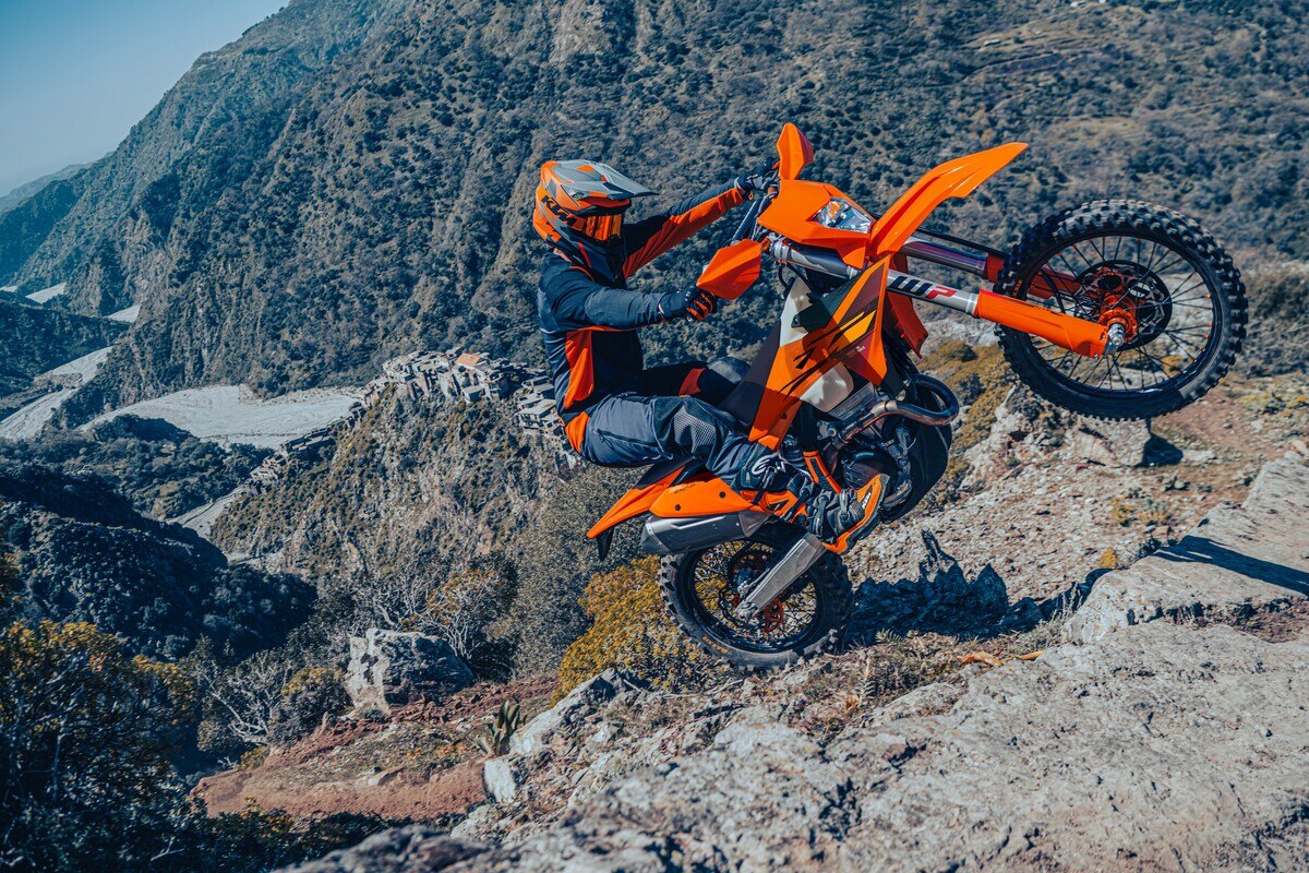 KTM presenta la nuova gamma Enduro 2026